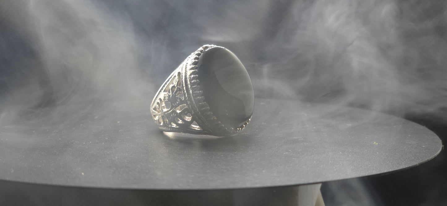 Black Hakik (Agate) Ring