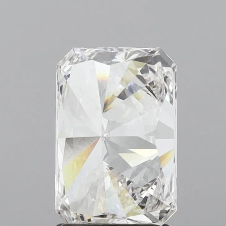 2.01 Carats RADIANT Diamond