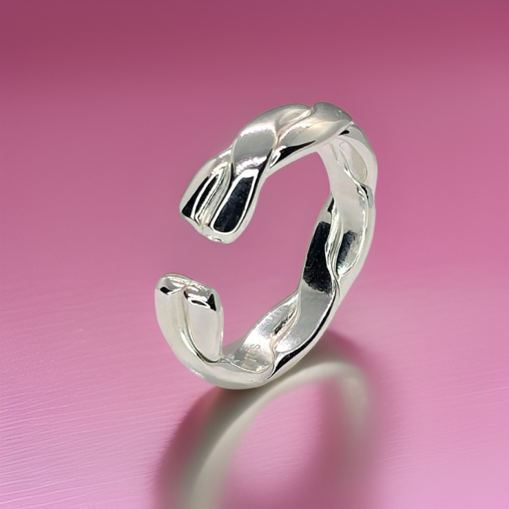 Twist Silver Ring