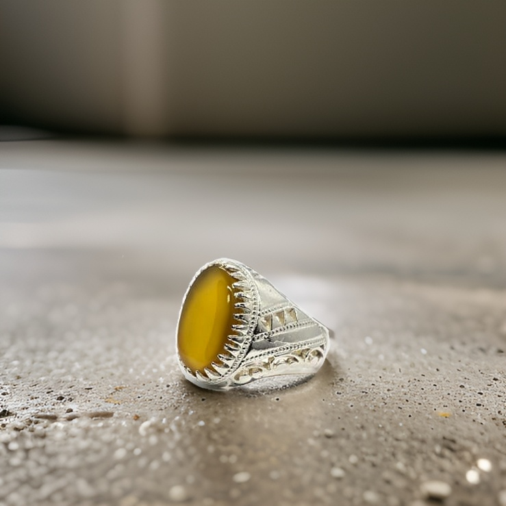 Yellow Hakik (Agate) Ring