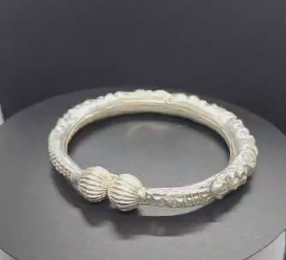 Gents silver kara with lac mix